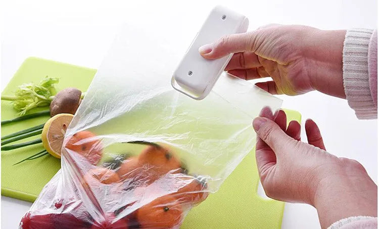 Mini thermal food bag sealer