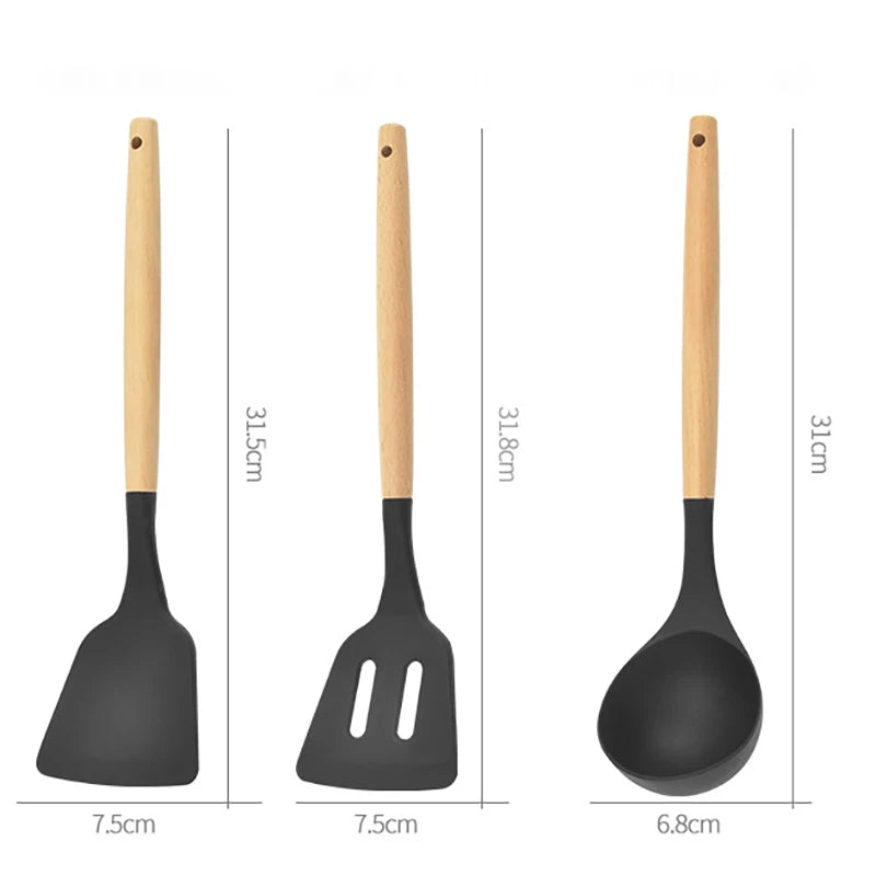 Set of 12 non-stick silicone kitchen utensils