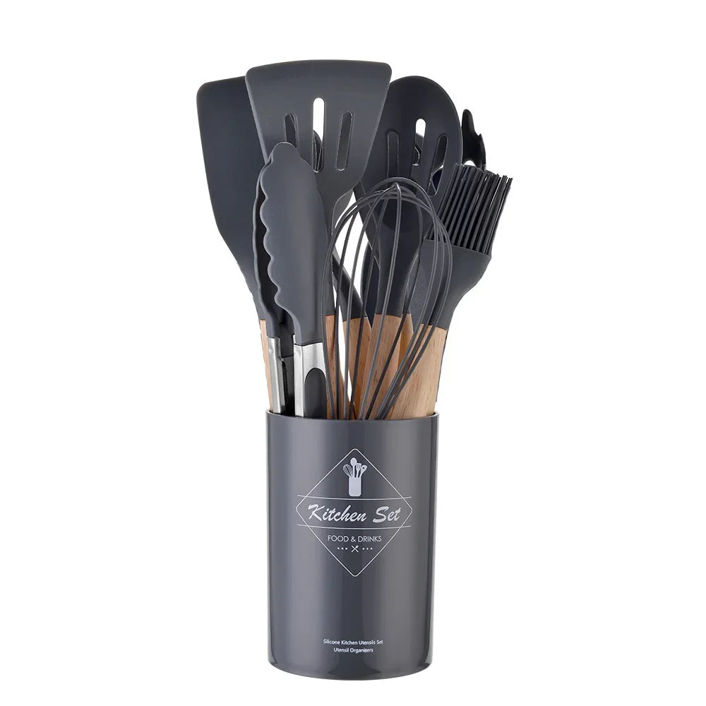 Set of 12 non-stick silicone kitchen utensils
